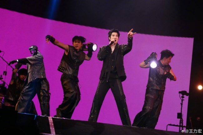 2026成都热门演唱会来了！凤凰传奇、王力宏、侯明昊、蔡依林等齐聚，抢票攻略全整理