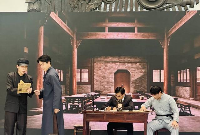活化红色档案、记录城市变迁 成都市档案馆“蓉耀接力”档案文化
