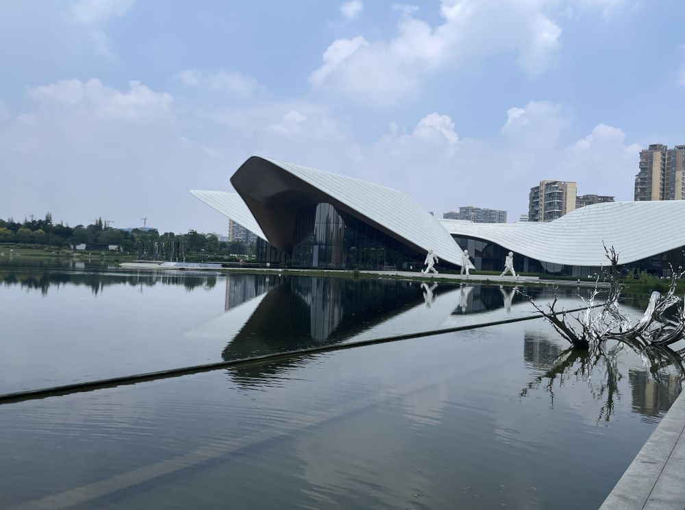 成都行之 — 成都市美术馆 配图