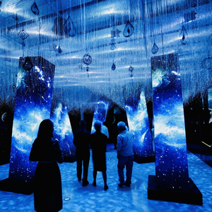 展示宇宙之美：“烽界·天境星尘重逢”天文艺术展在蓉开幕|成都时代美术馆|蝴蝶星云|宇宙大爆炸|成都市|真空_手机新浪网 配图